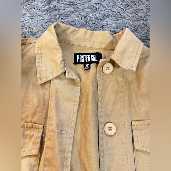 Cropped Cream Jacket - Picture 2 of 3